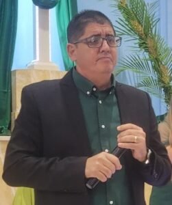 Rev. Andrés Rodríguez